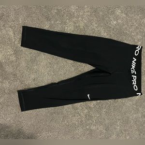 Nike pro leggings.
